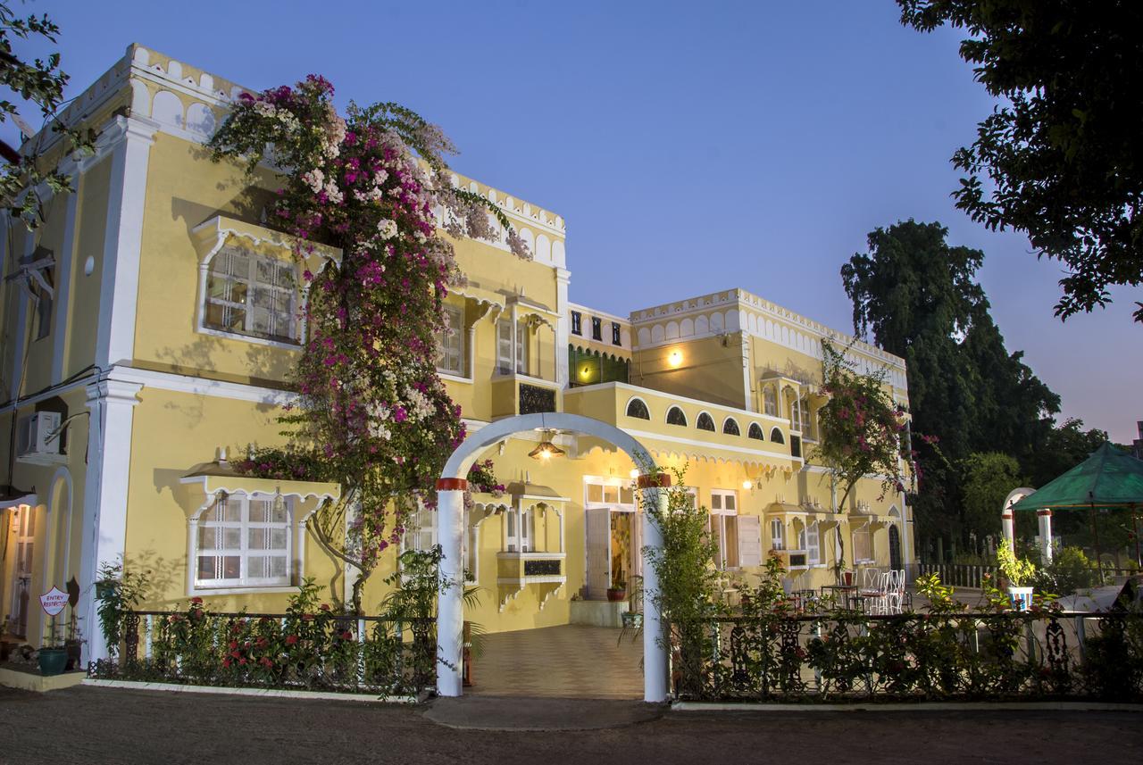 Garden Palace Heritage Homestays Vadasinor Extérieur photo